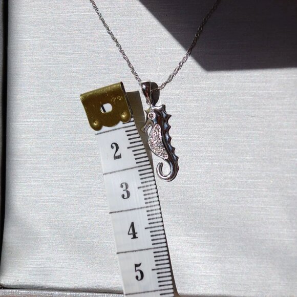 14k White Gold Diamond Accent Seahorse Pendant Necklace - Picture 5 of 10